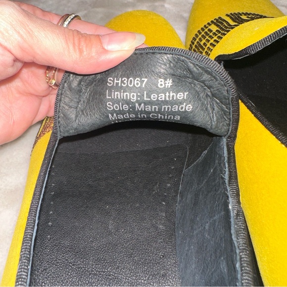 Barabas Yellow Velvet Greek Key Pattern Leather Lined Slip On Dress Shoe Size 8 - Picture 7 of 8